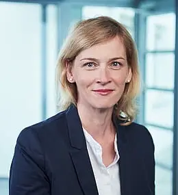 Rechtsanwältin und Notarin Anne Uebach
