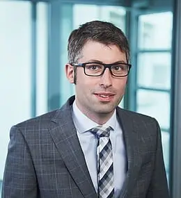 Rechtsanwalt und Notar Benjamin Schäfer