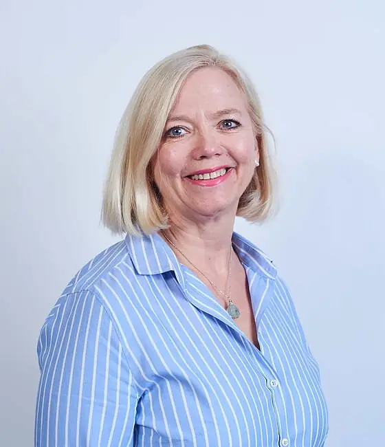 Frau Elvira Herget